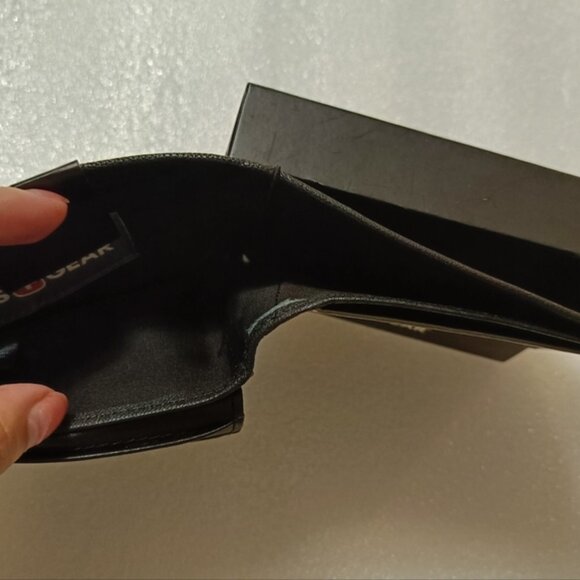 đź’µSwiss Gear Black RFID Protection Genuine Leather Black Wallet - Picture 4 of 8